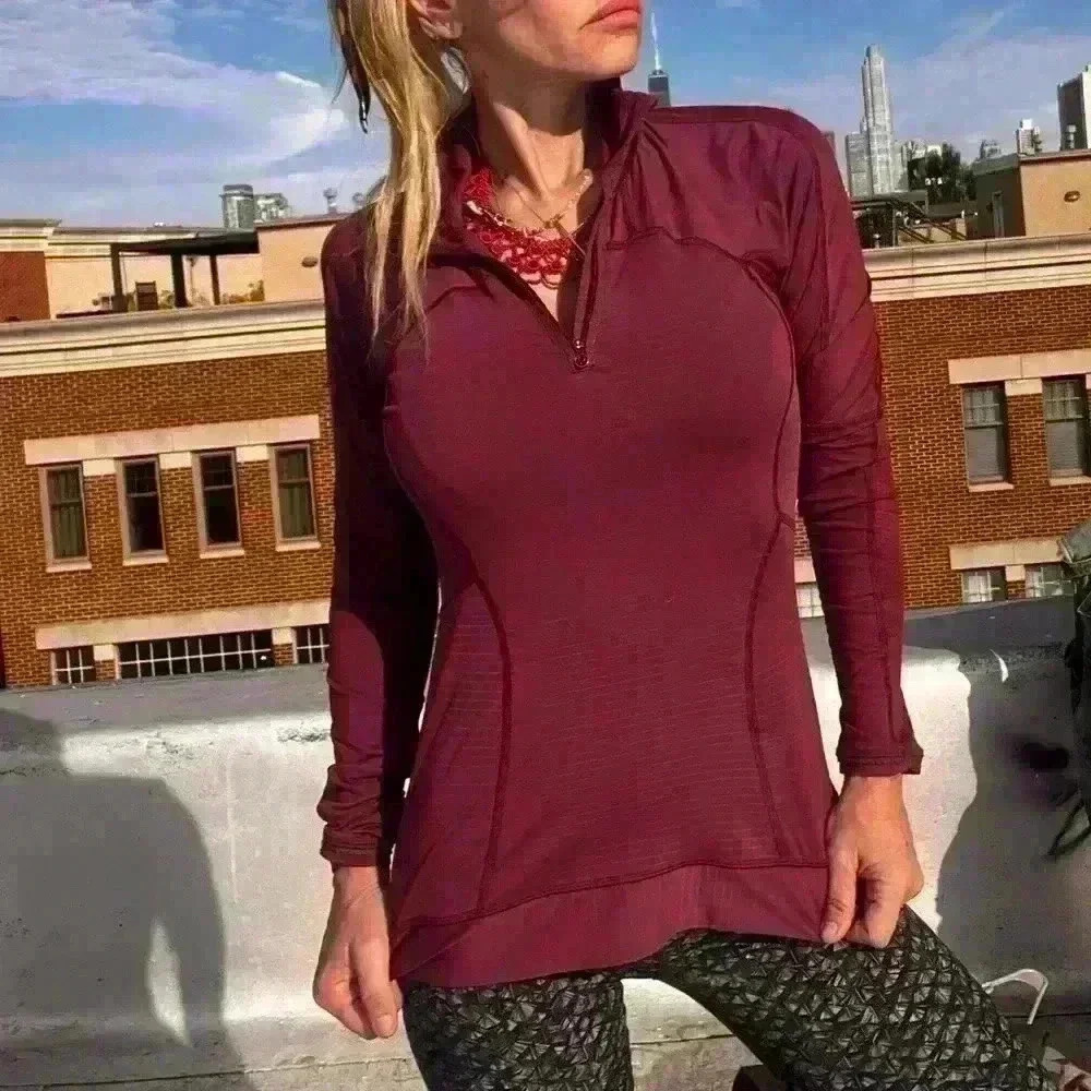 Lululemon Rush Hour 1/2 Zip 💖💖 size 4 red running top activewear